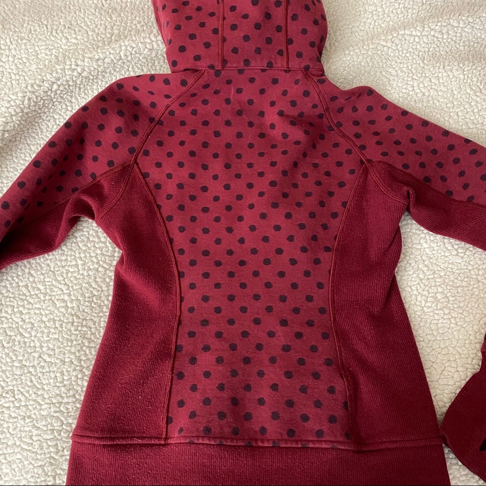 Lululemon jacket - Picture 3 of 3